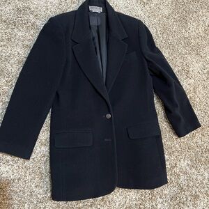 VINTAGE Signature Women's Classic Black Blazer